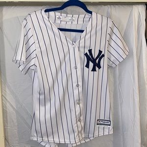 NY YANKEES STANTON HOME JERSEY. youth medium